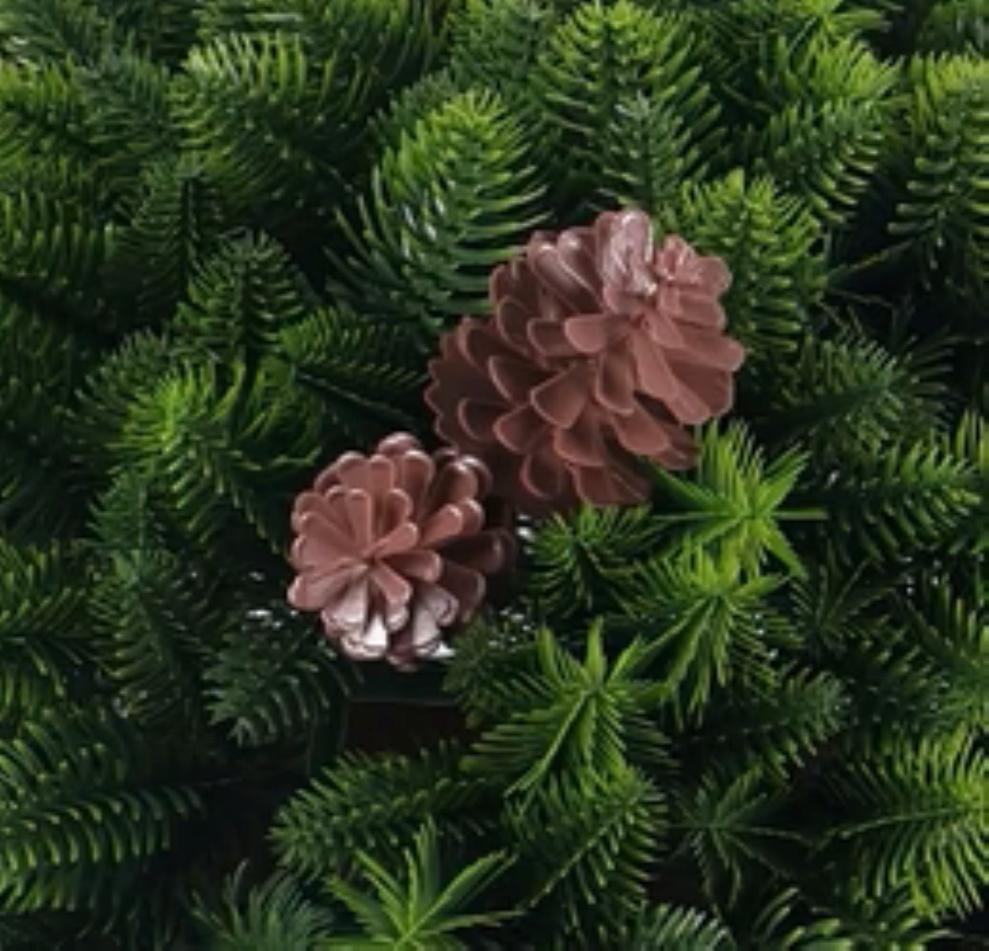 Realistic cedar and pine cone arrangement for porches and patios