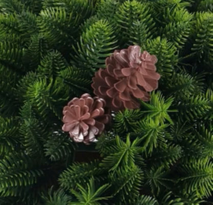 Realistic cedar and pine cone arrangement for porches and patios